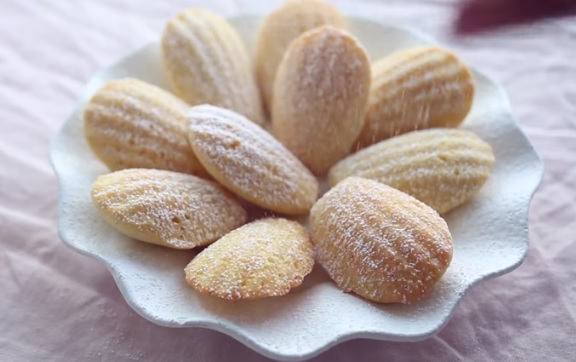 كيكة مادلين الفرنسية 