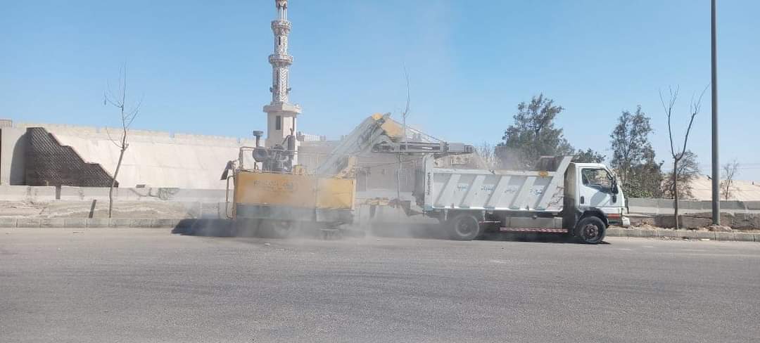 رشاد: حملات نظافة وتجميل يومية بكافة احياء مدينة العبور