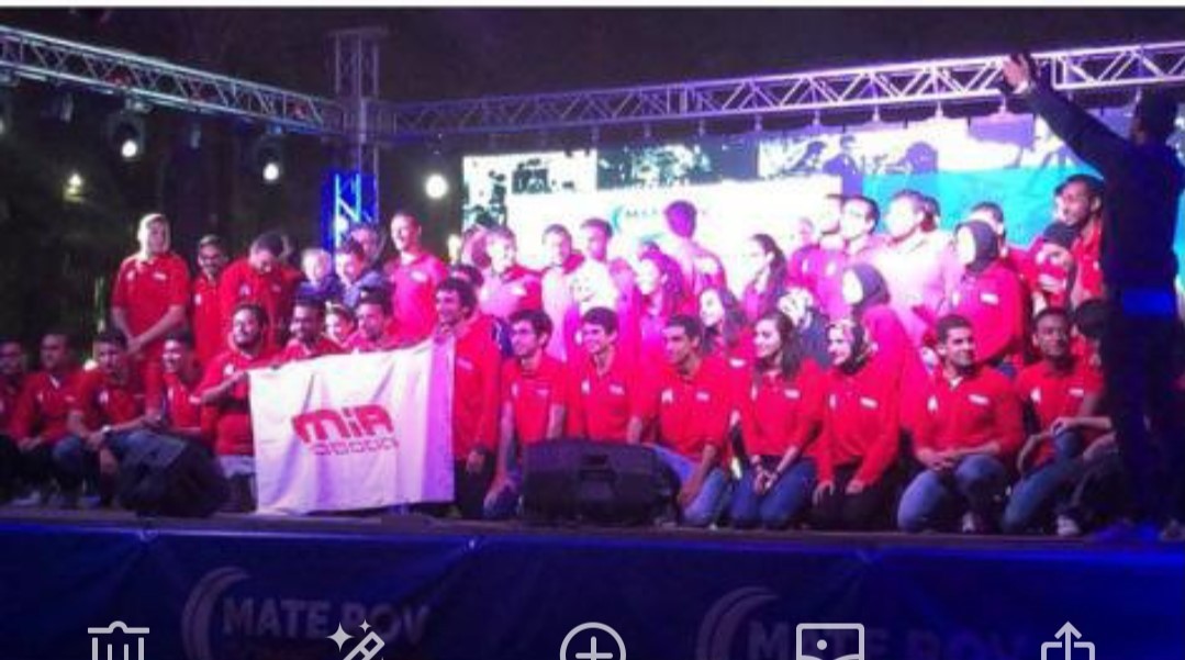 طلاب  هندسة الإسكندريه الفئزون بمسابقة الغواصات الدوليه