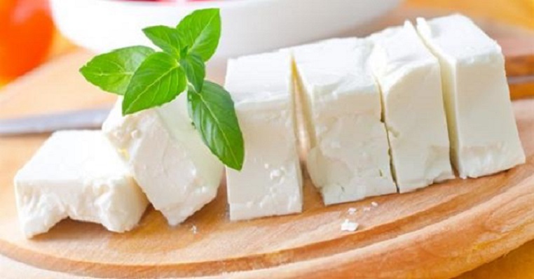 طريقة عمل الجبنه وتخزينها لرمضان 