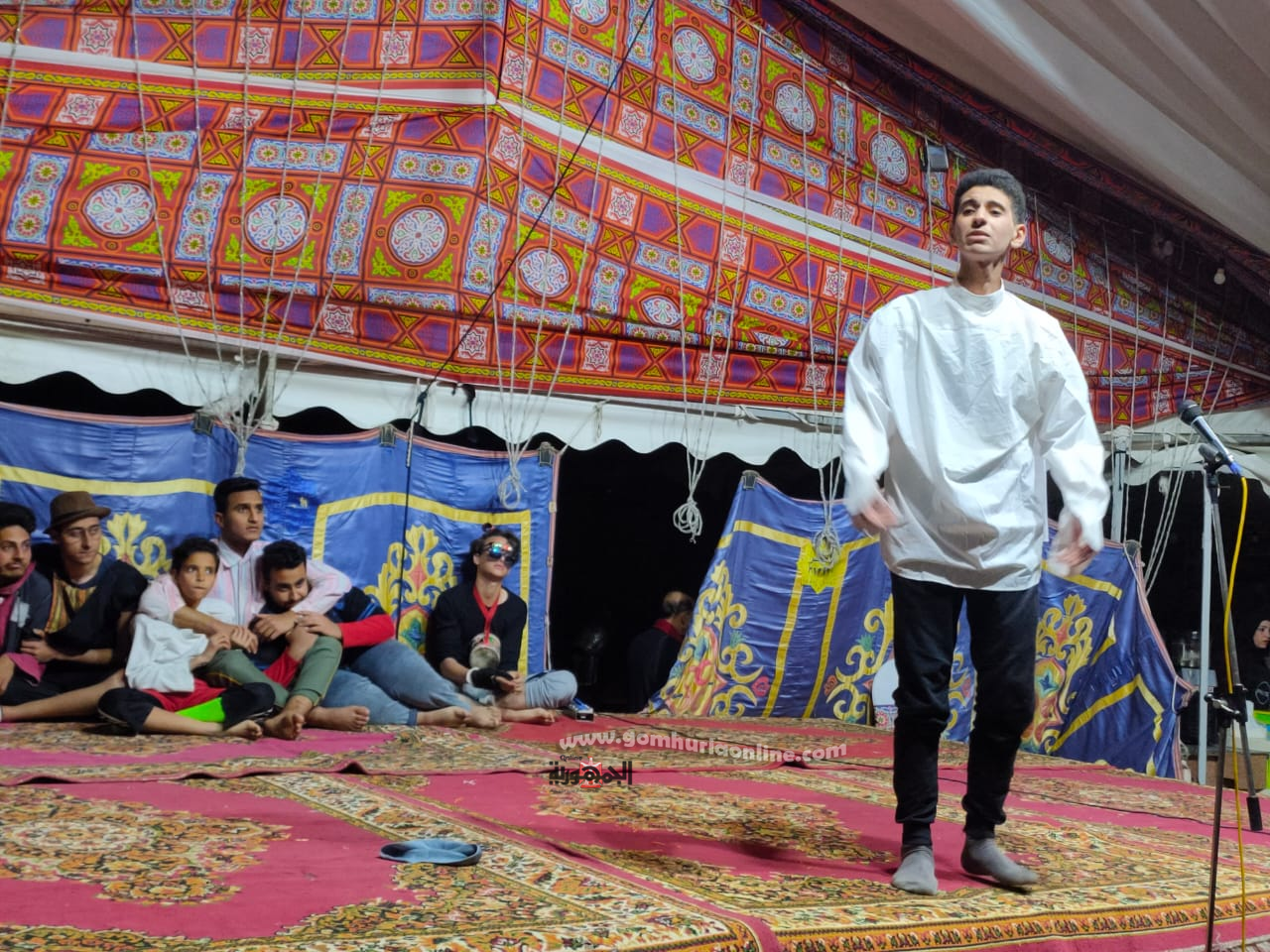  قصر ثقافة العاشر من رمضان يحيي سهرة رمضانية فى خيمة المستثمرين 