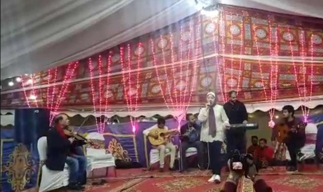  قصر ثقافة العاشر من رمضان يحيي سهرة رمضانية فى خيمة المستثمرين 