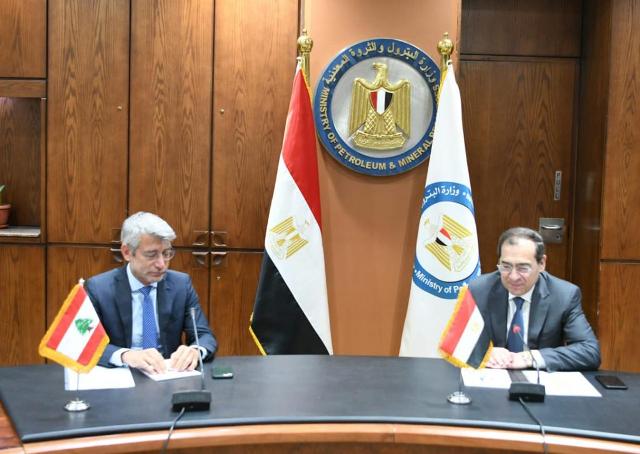 الملا: اتفاقية توريد الغاز تمثل إسهاماً مصرياً في حل مشكلة الطاقة بلبنان