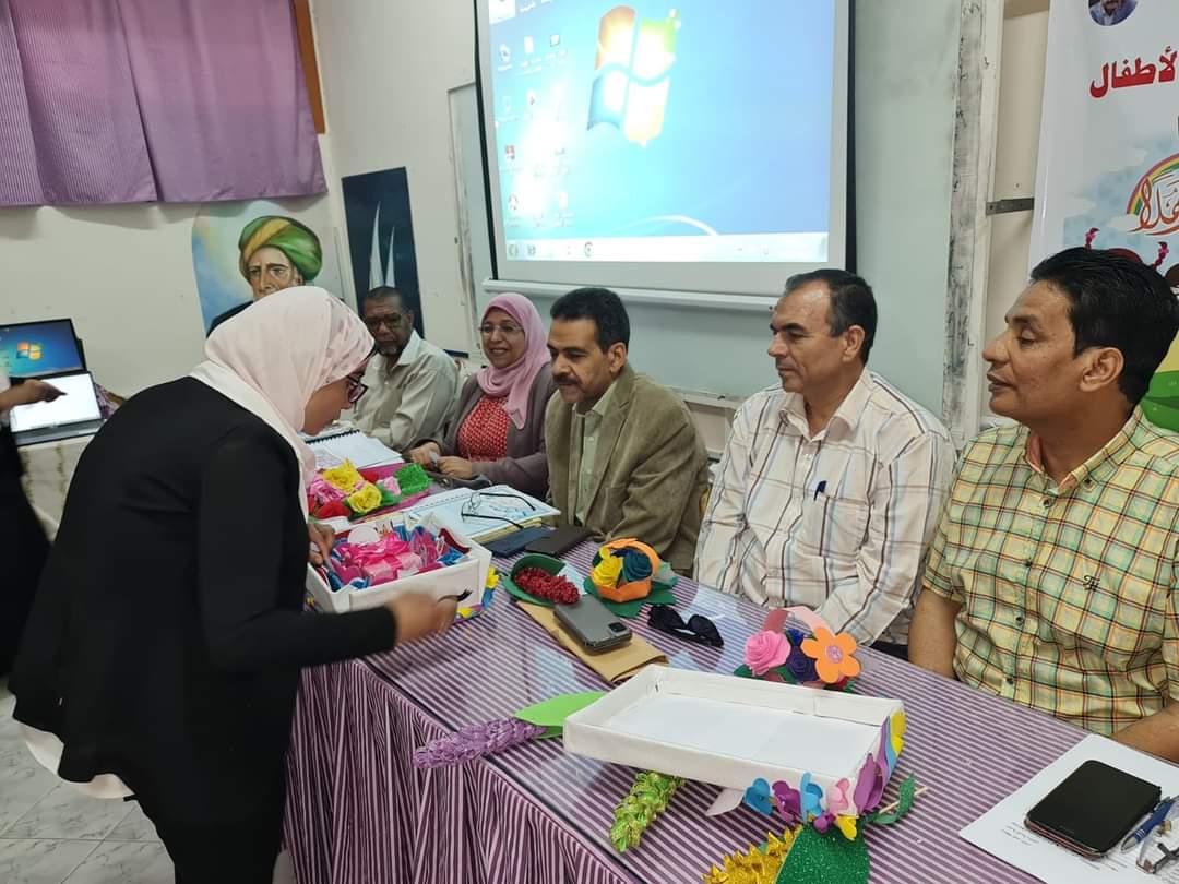 تعليم البحر الأحمر يعقد مقابلات للموجهات الداعمات بمرحلة رياض الأطفال 