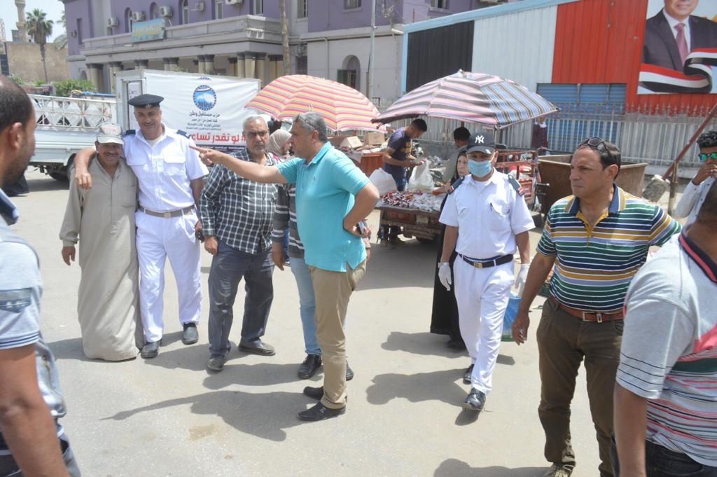 حملة مكبرة لإزالة الاشغالات وفض التجمعات بالمحلة الكبري 