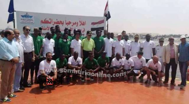الفريق مميش يستقبل الفريق النيجيري في قناة السويس