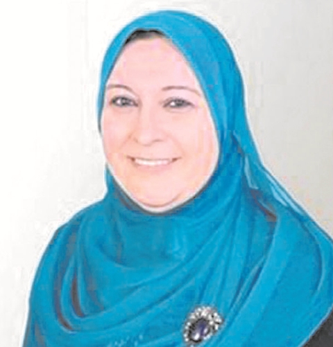 الدكتورة حنان حسني يشار