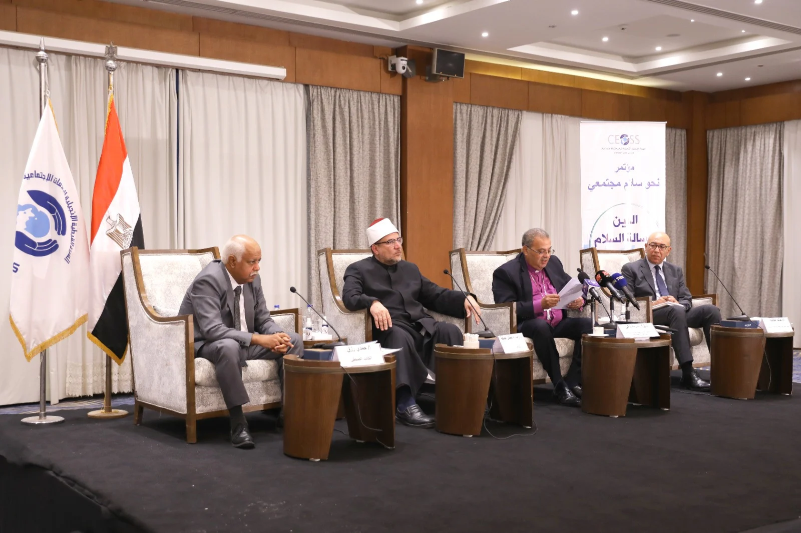 وزير الأوقاف: توزيع صكوك الأضاحي مسؤولية «التضامن»