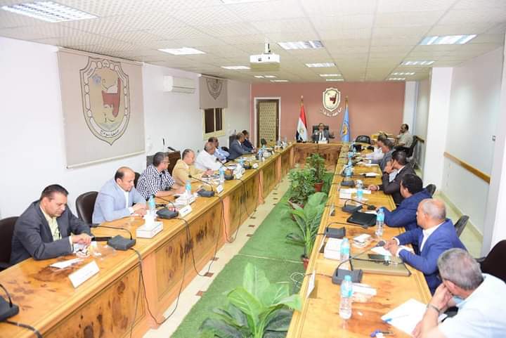 جامعة سوهاج  تجري استعداداتها لاستقبال أكثر من ٧٠ الف طالب وطالبة 