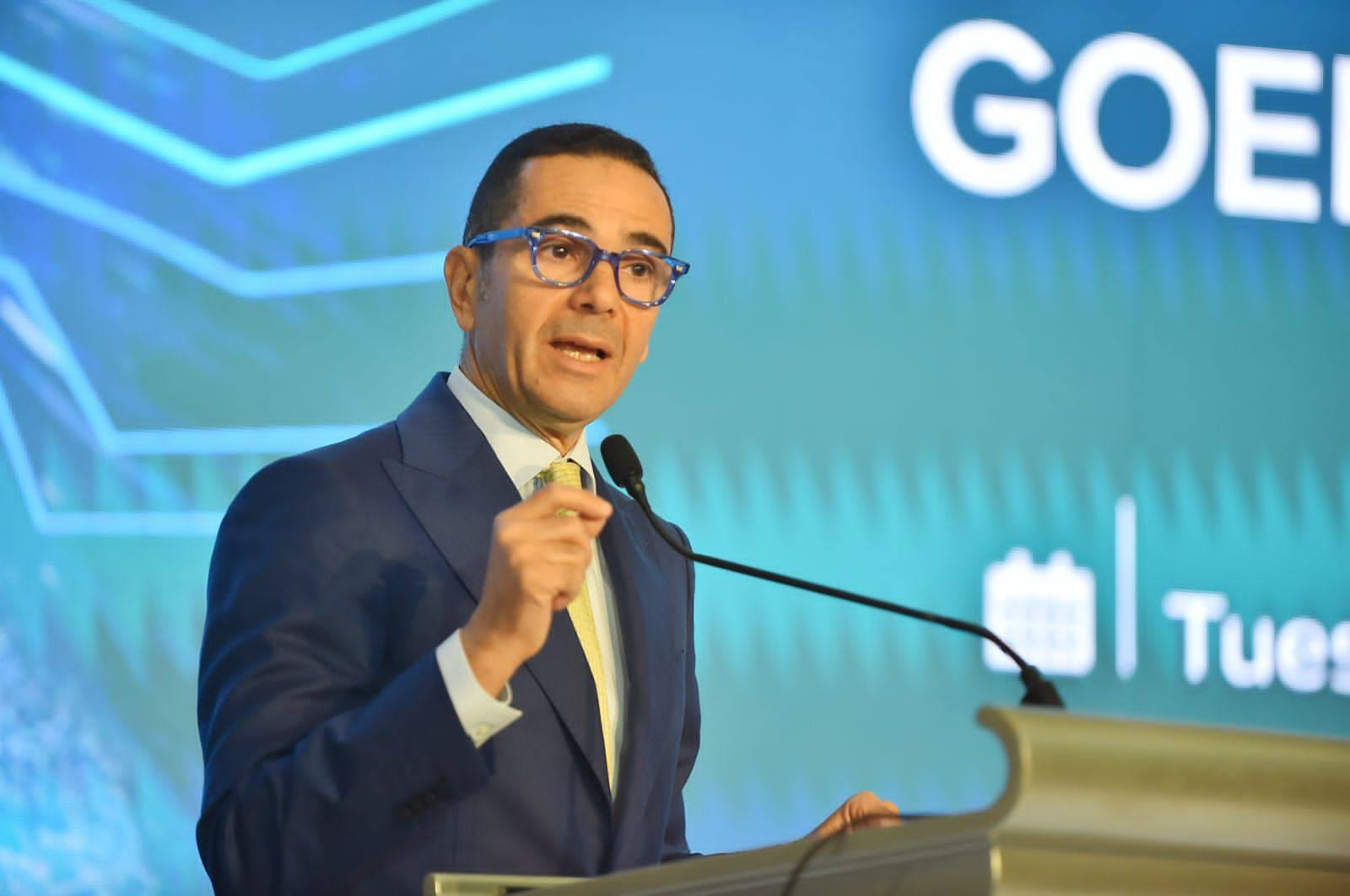 المهندس حسن الخطيب وزير الاستثمار 