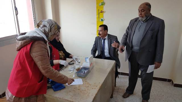 قطار 100 مليون صحة يصل تموين كفرالشيخ لفحص الموظفين