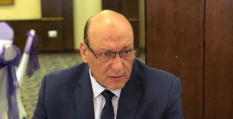  الدكتور حسين أبو العطا