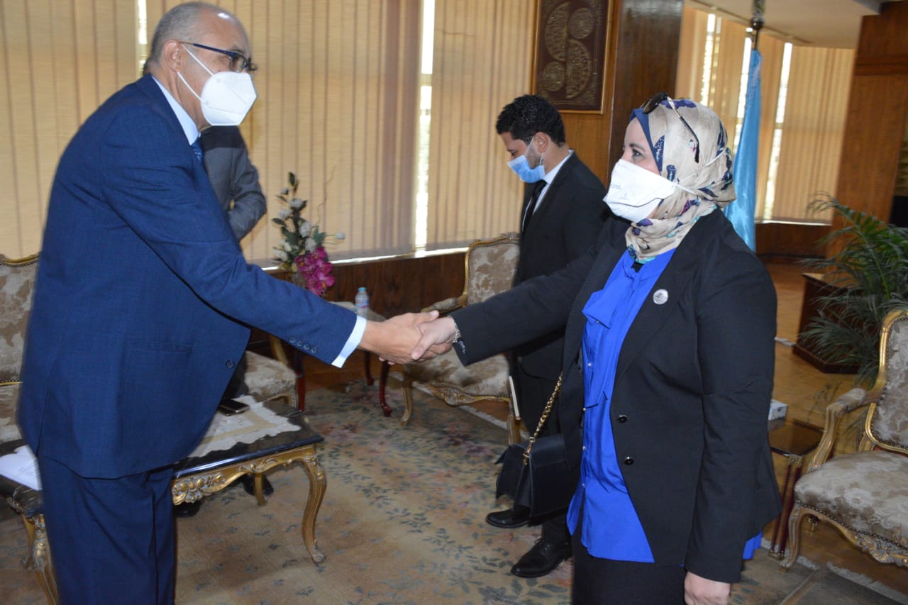 محافظ الغربية ونائبه ووفود 9 دول عربية فى ضيافة رئيس وعمداءجامعة طنطا 