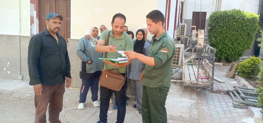 تسجيل وحصر عمالة غير منتظمة جديدة بمواقع عمل بأسيوط 