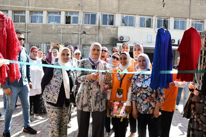 بنات عين شمس تطلق كرنفال استقبال العام الدراسي الجديد ٢٠٢٣/٢٠٢٤