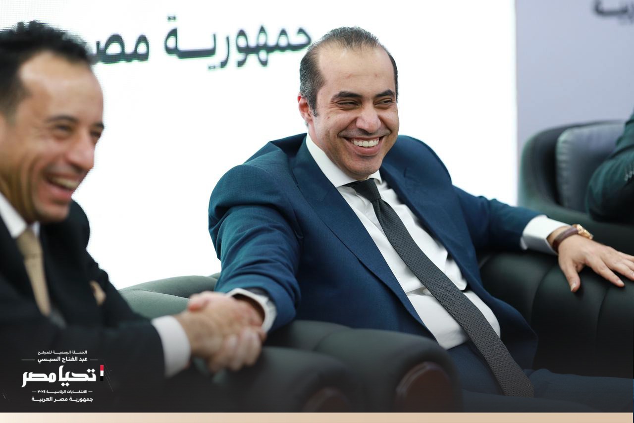 حملة المرشح المحتمل عبدالفتاح السيسي تستقبل وفدا من المهن التمثيل