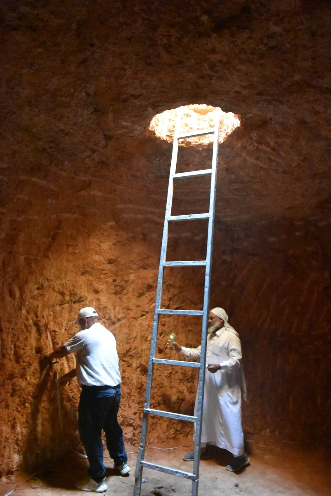 شعيب يشيد بجهود حصاد الامطار بمطروح 
