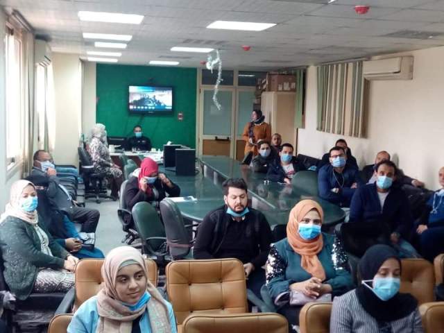 مدير التأمين الصحى يترأس الندوة العلمية لامراض الدم لأطباء مستشفى المبرة فى الزقزيق.. بالصور