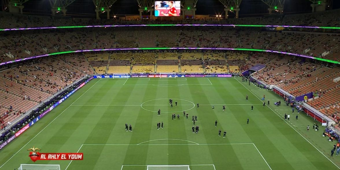 نزول لاعبى الاهلى ارض الملعب