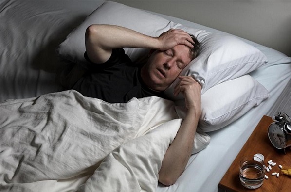 الصداع أثناء النوم .. الأعراض والأسباب وطرق العلاج 