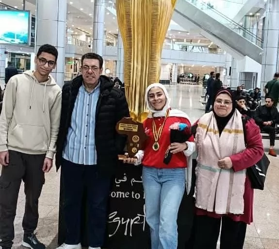 بعثة ناشئي الشطرنج تعود للقاهرة بعد حصد ميداليتين في البطولة الأفريقية 