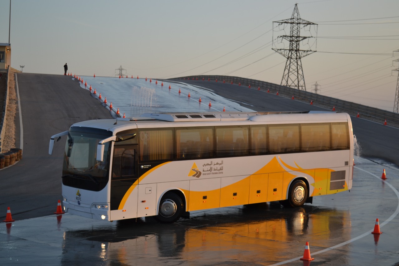 زيارة تفقدية لوزير السياحة والآثار للمركز المصري للقيادة الآمنة بمدينة ١٥ مايو