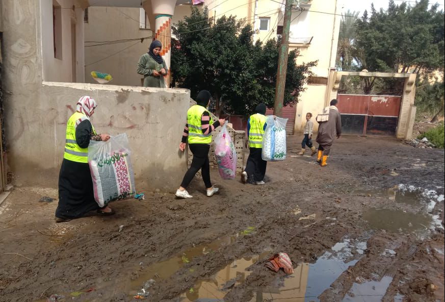 تحت شعار 