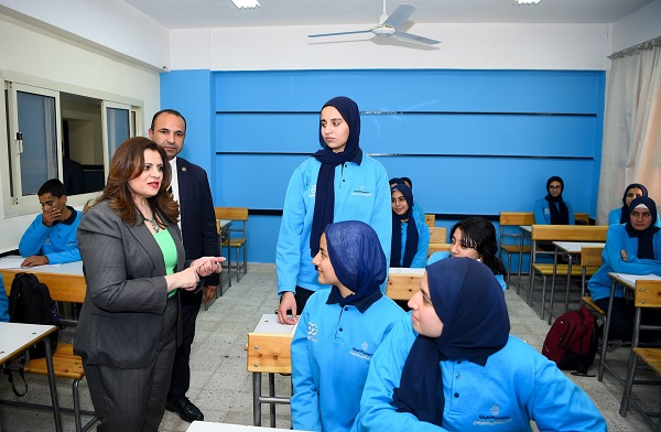 وزيرة الدولة للهجرة
