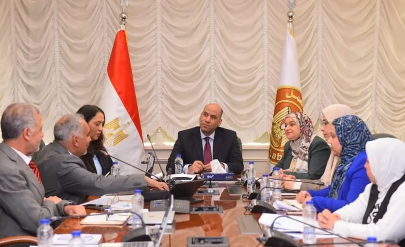 وزير العمل حسن رداد