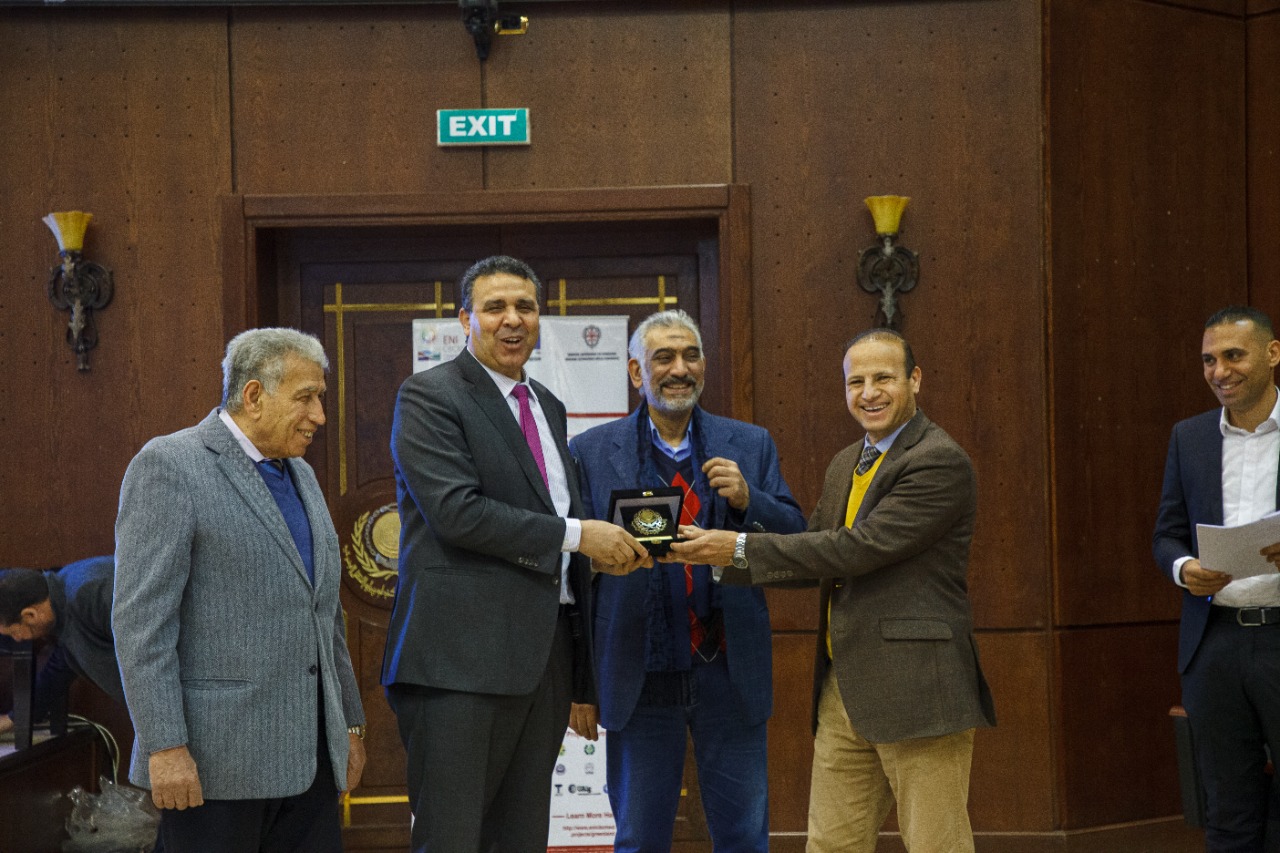 الاكاديمية العربية للعلوم والتكنولوجيا والنقل البحرى تحتفل باليوم العالمي للرياضيات..صور