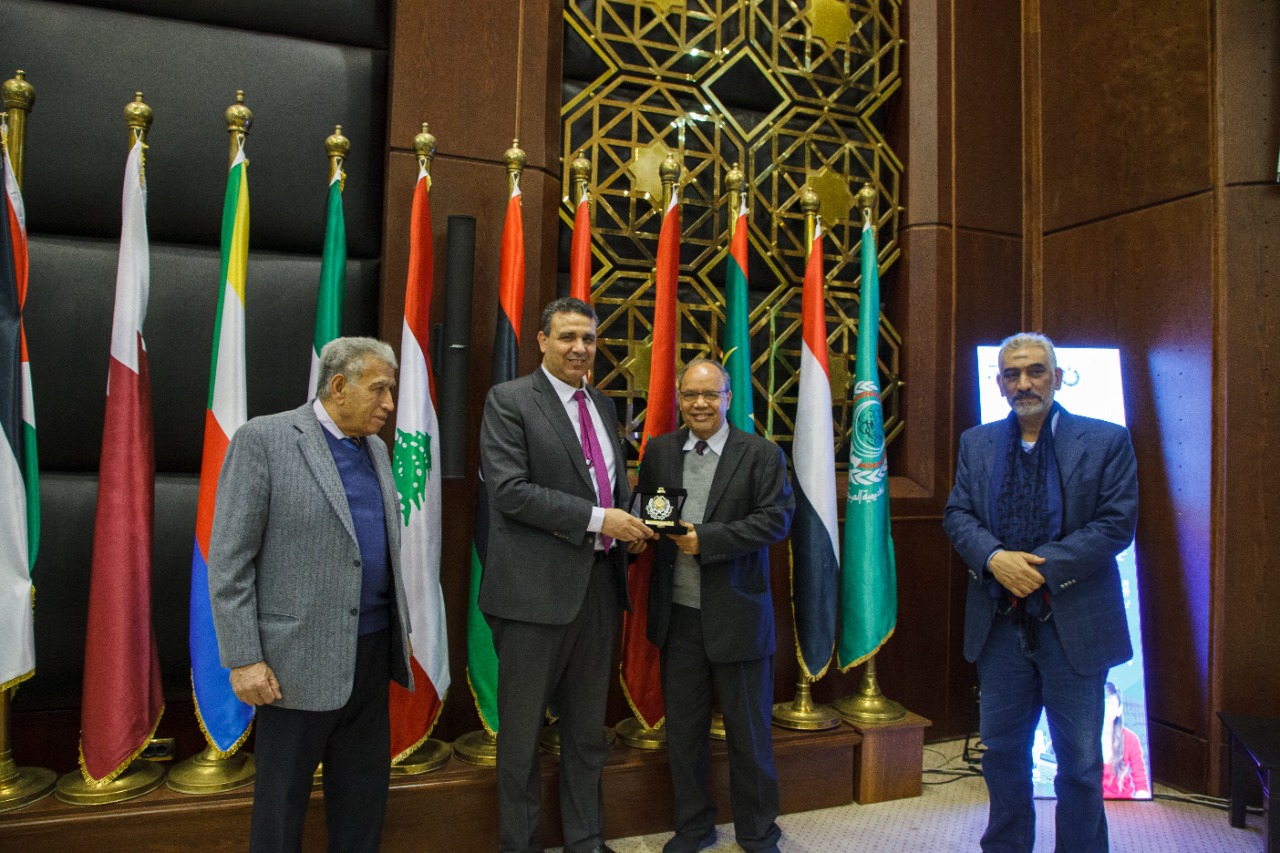 الاكاديمية العربية للعلوم والتكنولوجيا والنقل البحرى تحتفل باليوم العالمي للرياضيات..صور