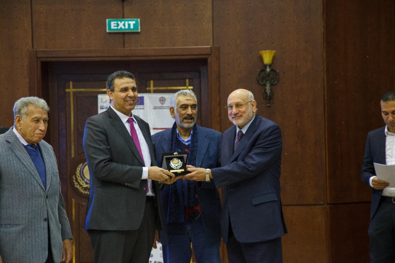 الاكاديمية العربية للعلوم والتكنولوجيا والنقل البحرى تحتفل باليوم العالمي للرياضيات..صور
