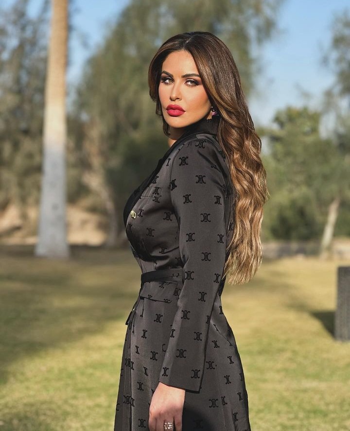 بالأسود .. مى سليم تبهر متابعيها بإطلالة ساحرة فى أحدث ظهور 