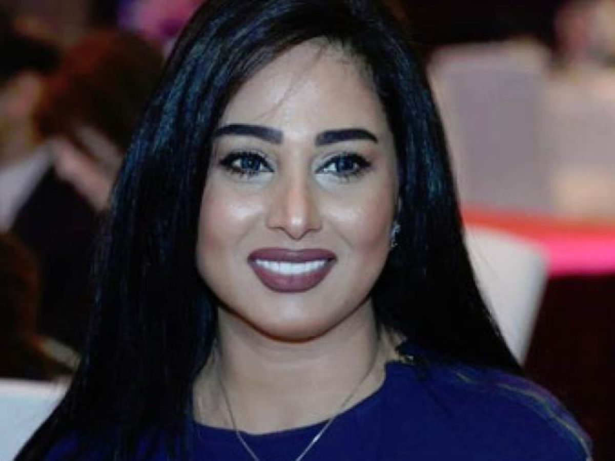 الفنانة رحاب الجمل