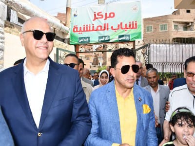 وزير الرياضة ومحافظ القليوبية يفتتحان معمل الابتكار بمركز شباب المنشية
