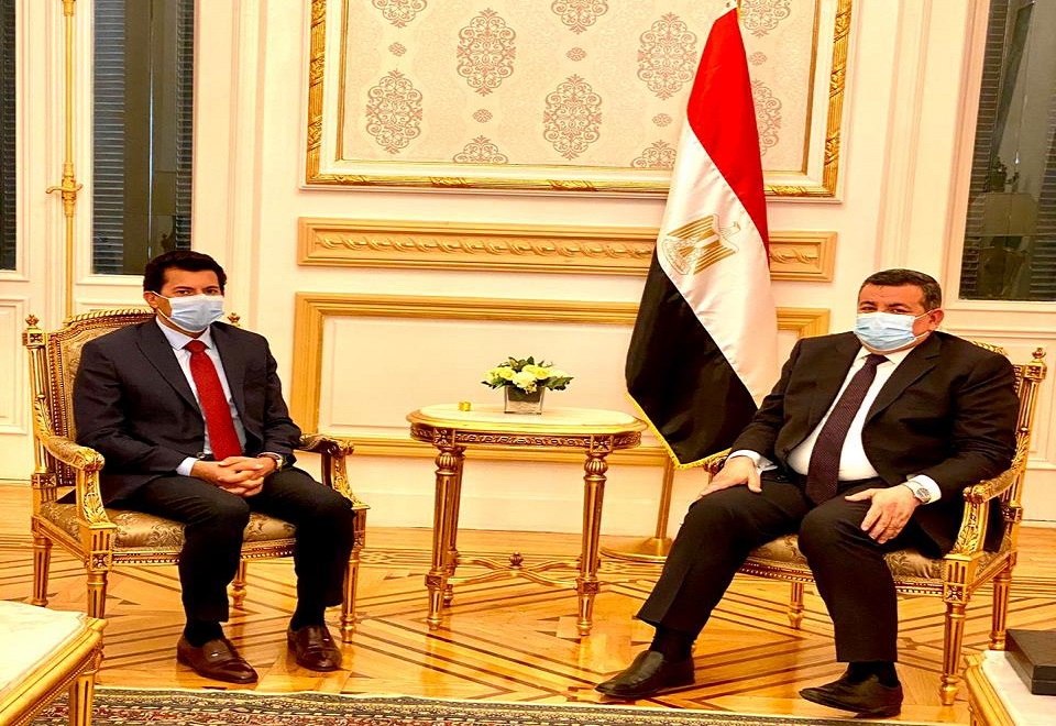 وزير الشباب والرياضة ووزير الدولة للإعلام