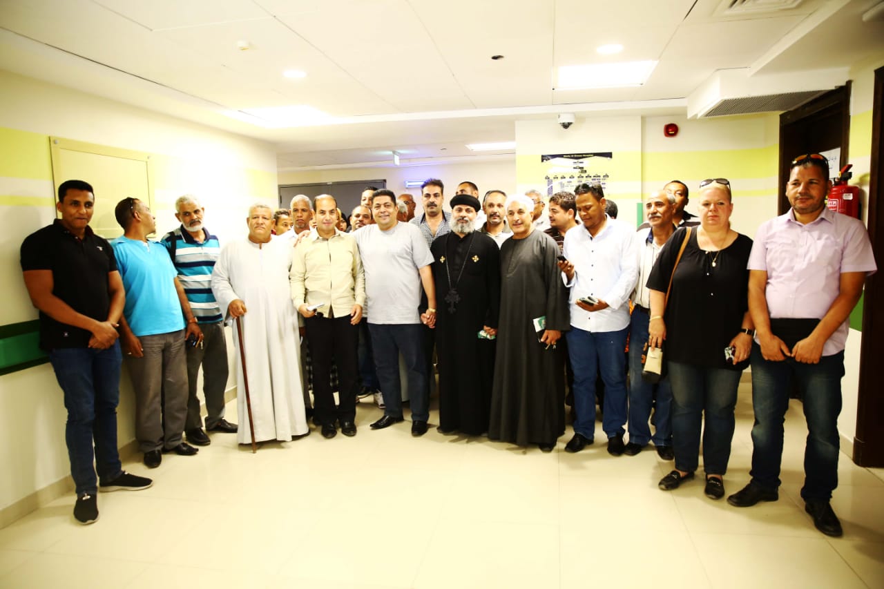  أهالى القرنة ورجال الدين فى زيارة لمستشفى الأورمان لعلاج السرطان بالأقصر