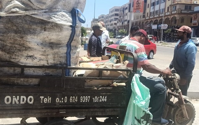 جهاز دمياط الجديدة يصادر 5 تكاتك و4 تروكسيلات للنباشين بالتعاون مع الشرطة.. بالصور