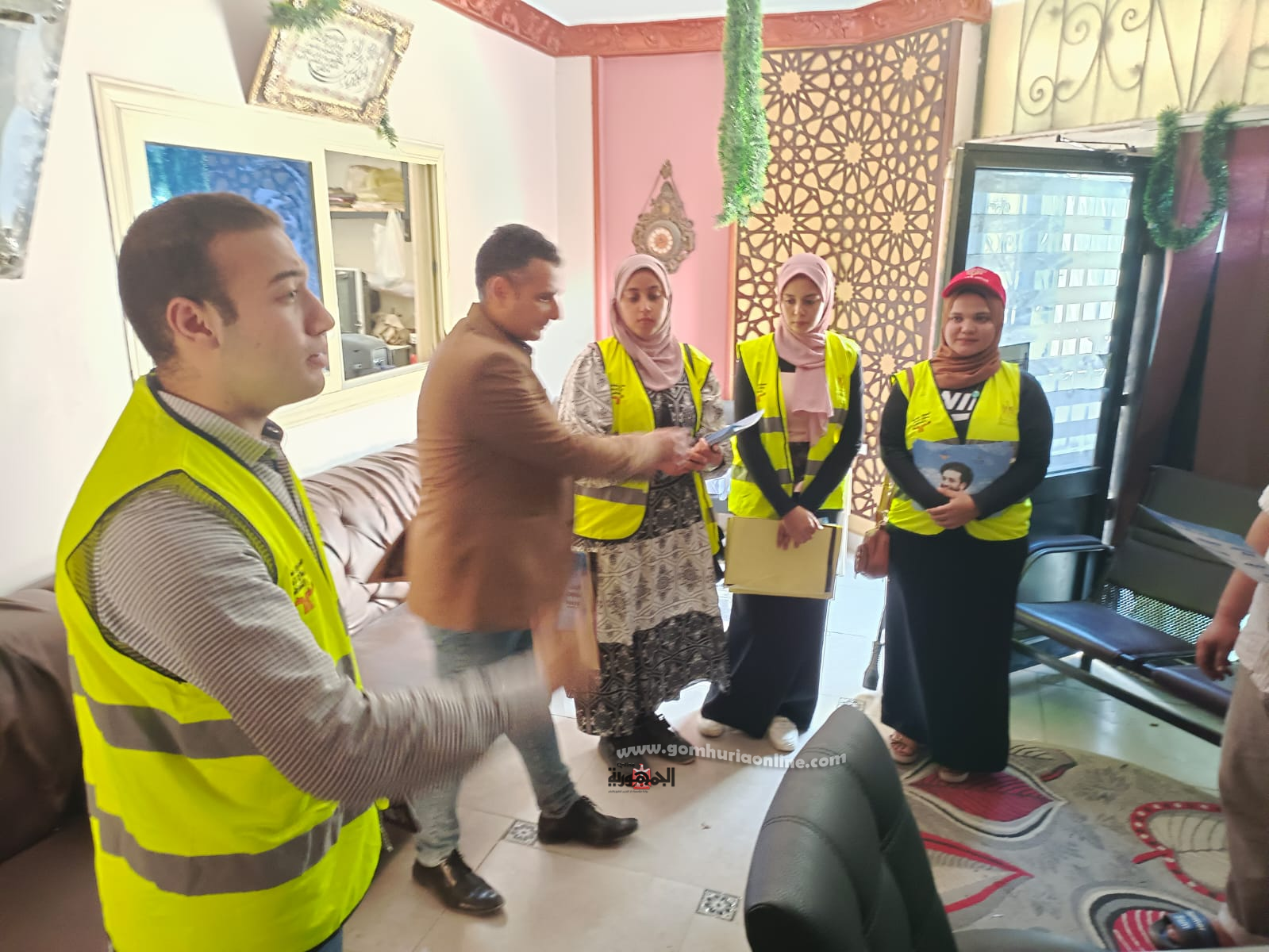 تحت شعار « أنت أقوى من المخدرات » جامعة السادات تطلق حملة توعوية فى المصانع والورش