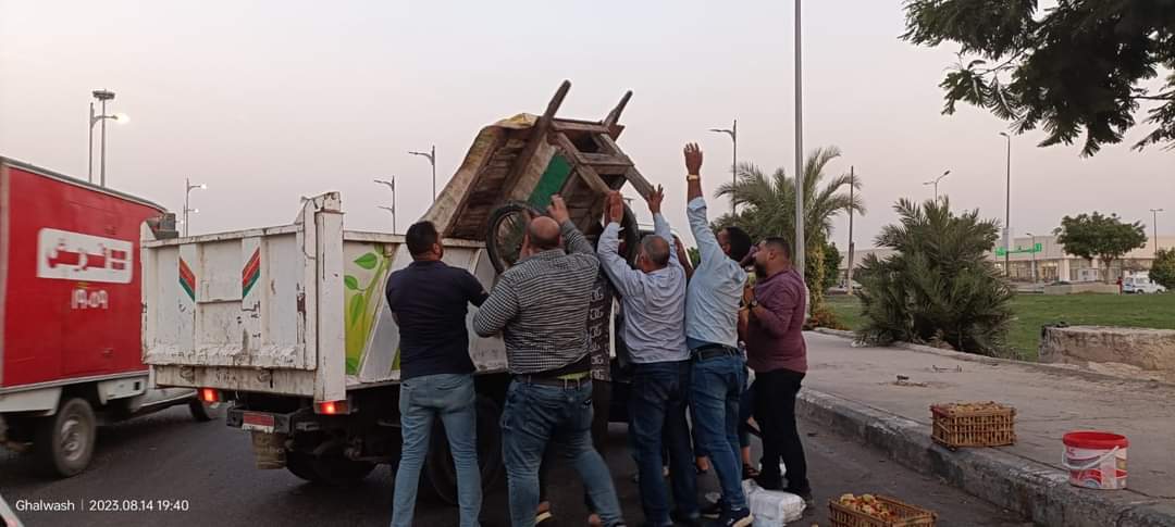 جهاز مدية العبور ينفذ إزالة فورية فى إحدى فيلات الحى الخامس