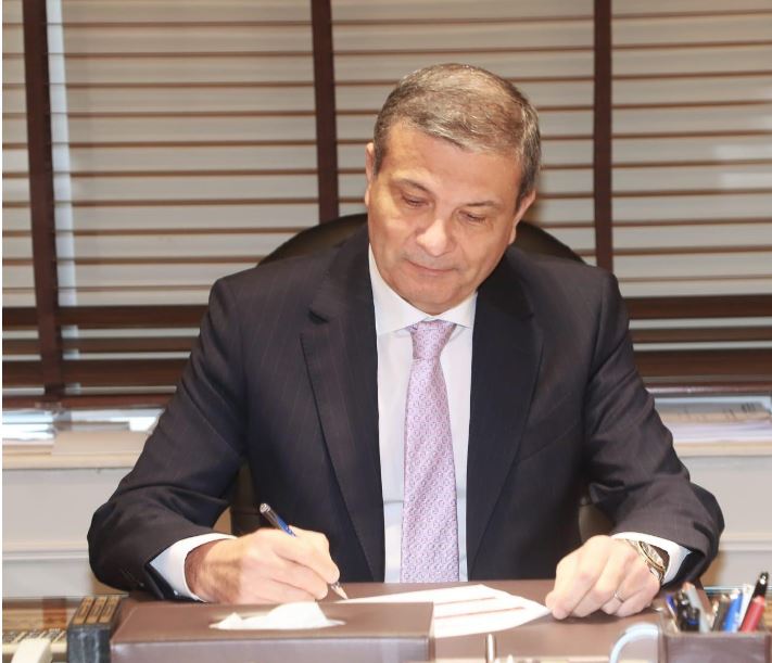  وزير الزراعة 
