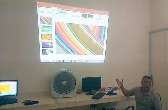 إستمرار فعاليات الدورة التدريبية (IT Professional) لتأهيل شباب بالقصير