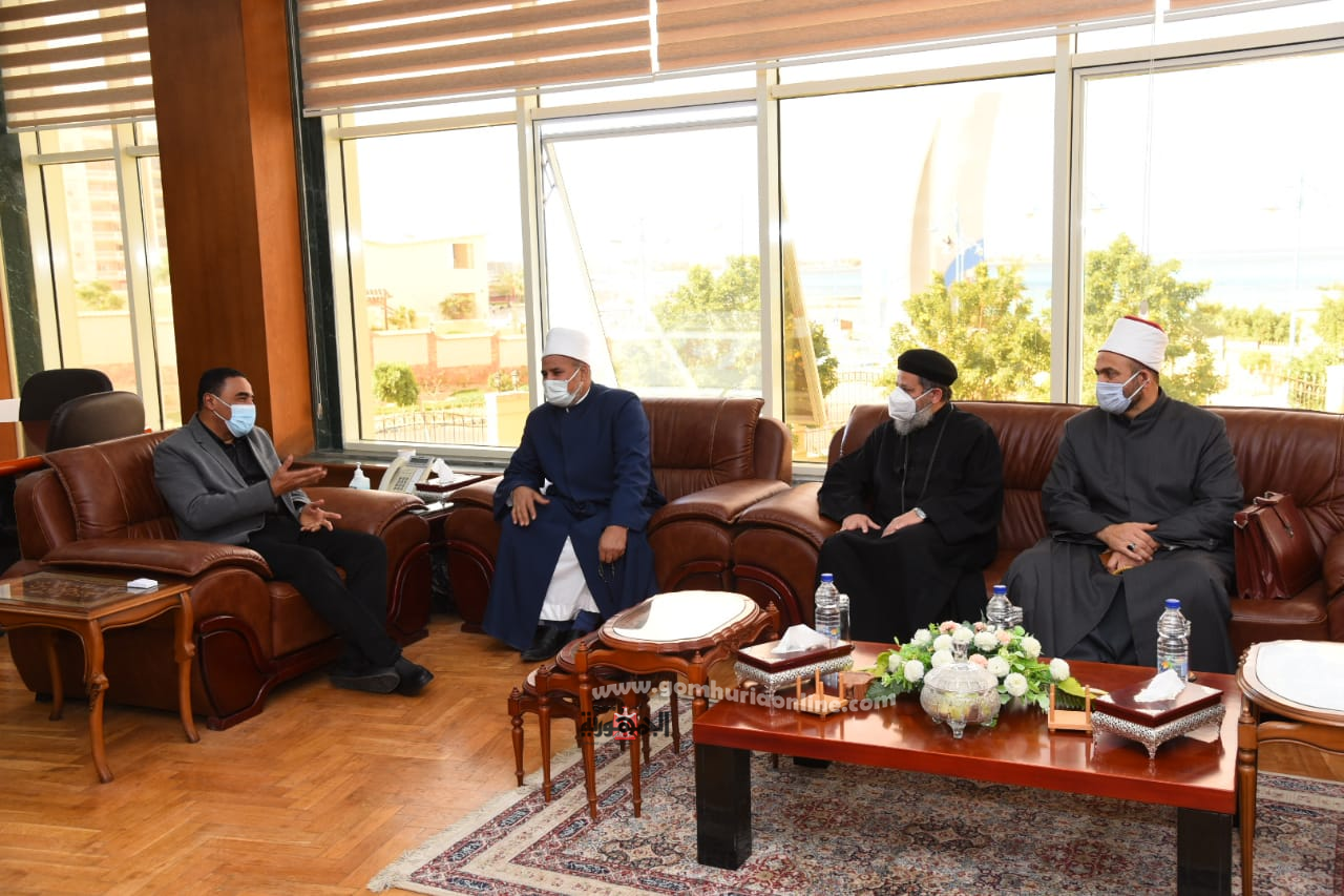 تشكيل بيت العائلة المطروحية وارساله لفضيلة الامام الأكبر أحمد الطيب شيخ الازهر  لإعتماد الشكيل