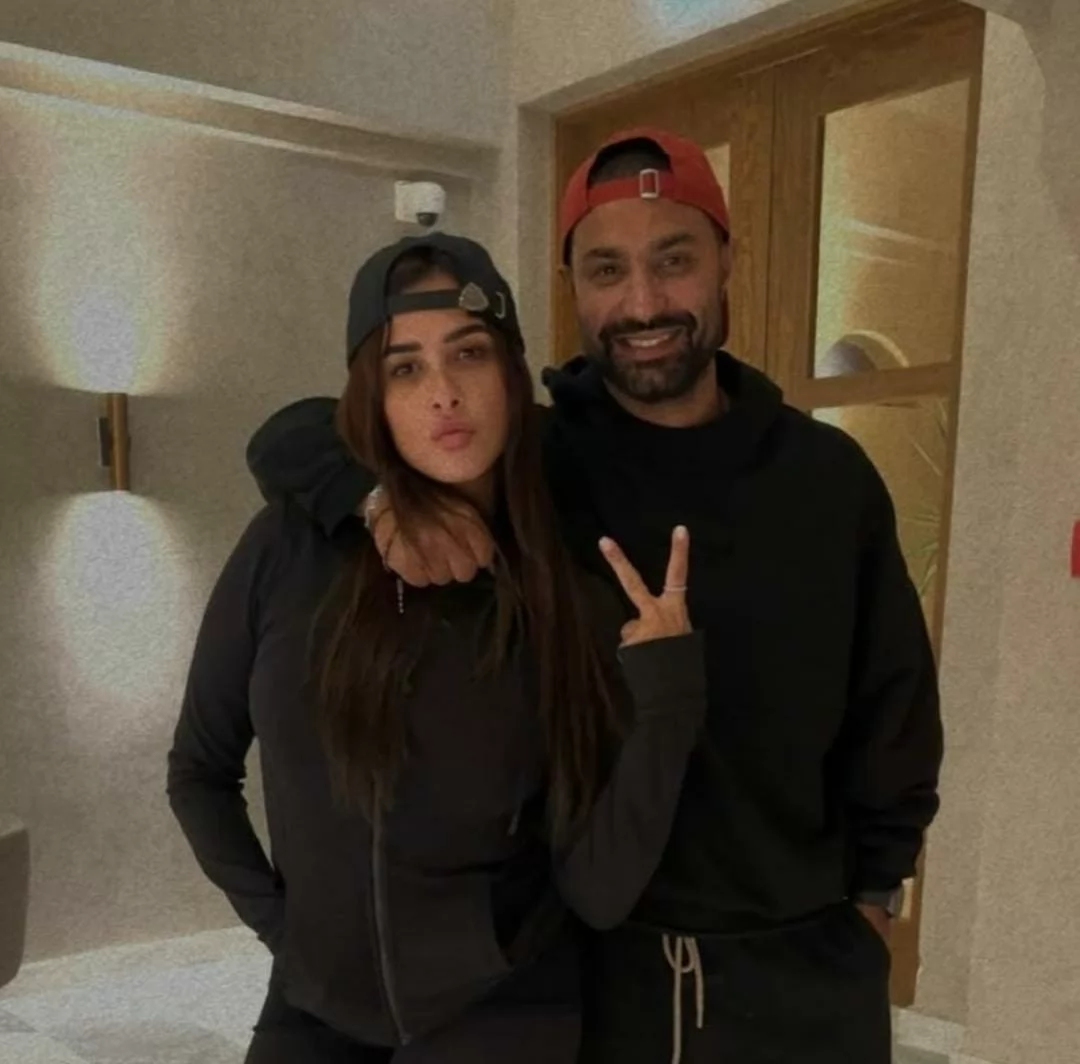 كريم فهمي وياسمين عبد العزيز 