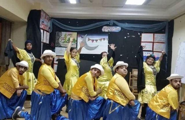 ثقافة الإسكندرية تحتفل بيوم العصا البيضاء بالأنفوشى