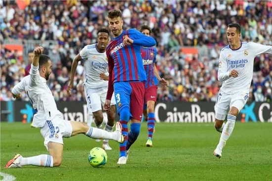 ريال مدريد وبرشلونة 