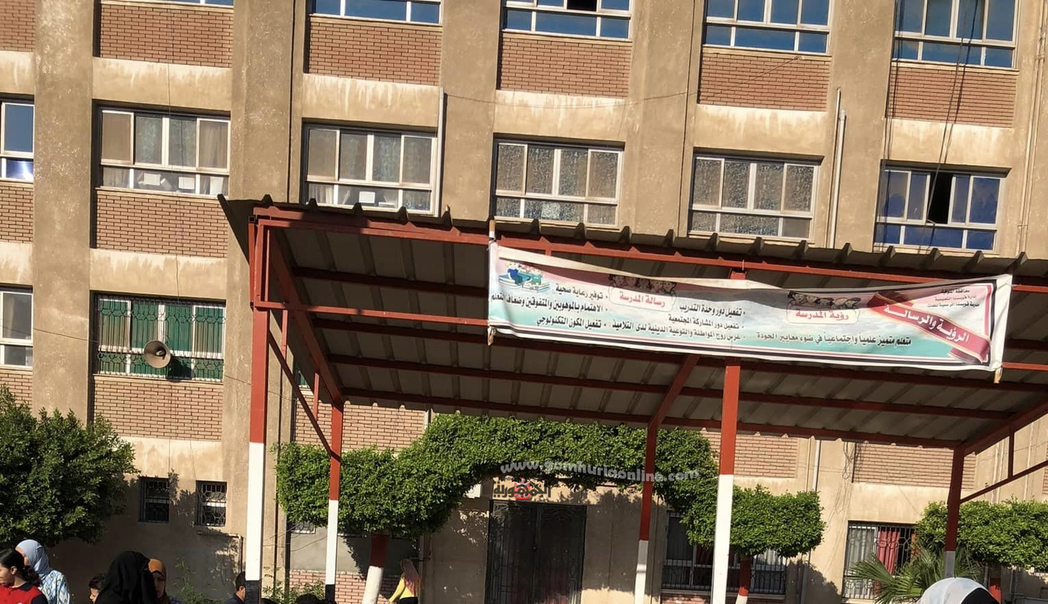 مدرسة قويسنا الرسمية للغات