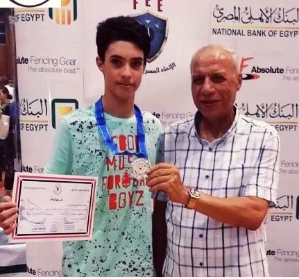 فارس باسم البغدادلى ومدربه