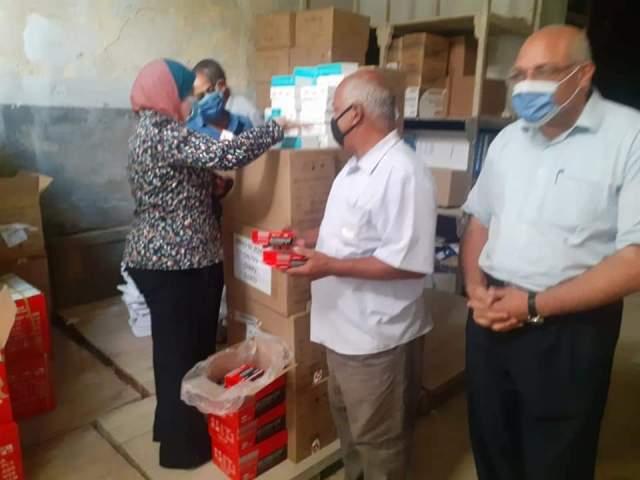 رئيس مدينة الطور يتفقد المركز التكنولوجى لخدمة المواطنين .صور