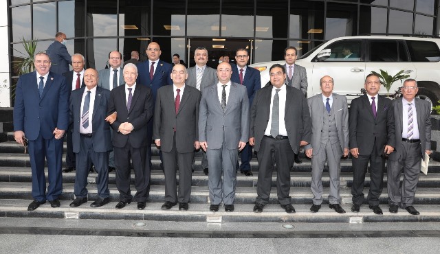 رئيس هيئة  قضايا الدولة ومحافظ بنى سويف يشهدان فعاليات الدورة التدريبية  للعاملين.. بالصور